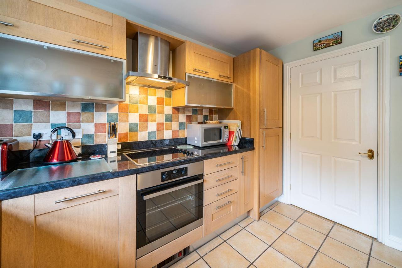 Amber Cottage Holker エクステリア 写真